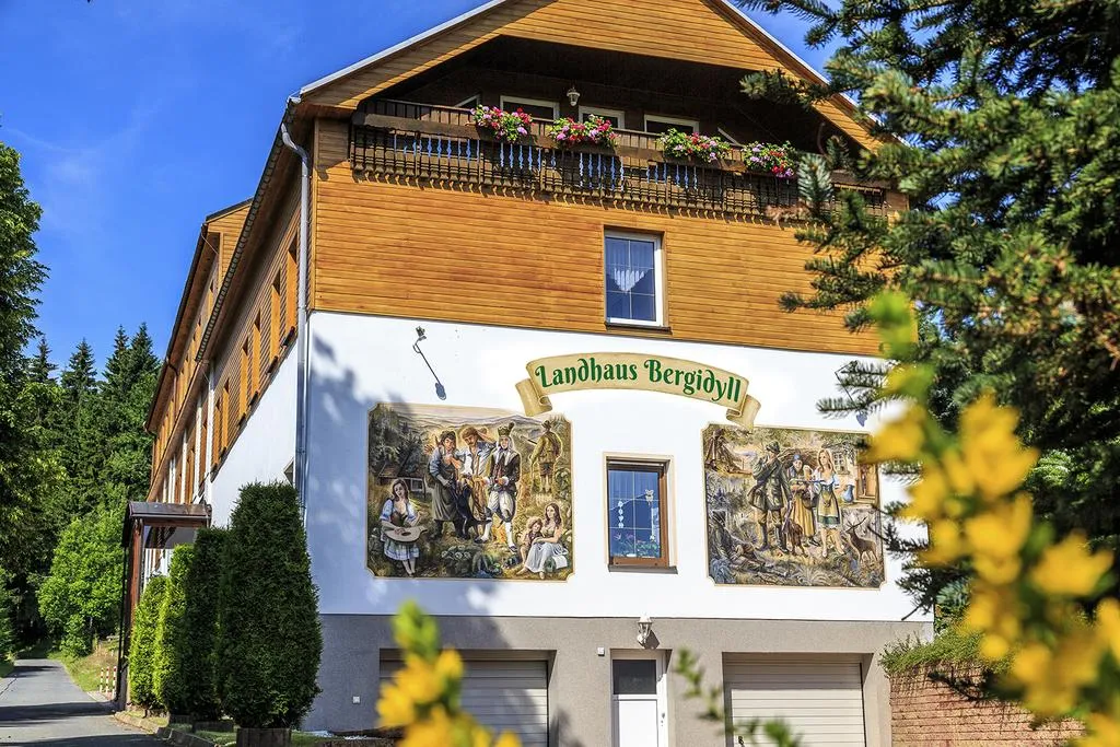 Building hotel Landhaus Bergidyll