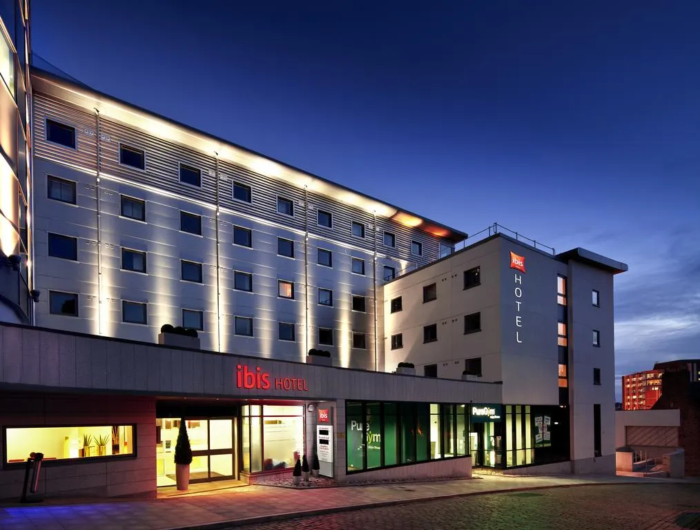 Building hotel ibis Aberdeen Centre - Quayside Hotel