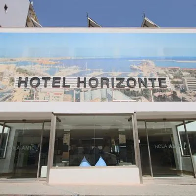 Building hotel Hotel Amic Horizonte
