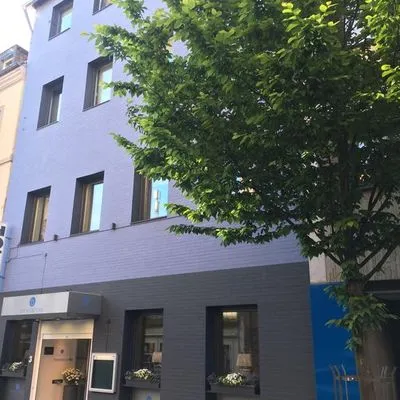 Building hotel Bensons Hotel