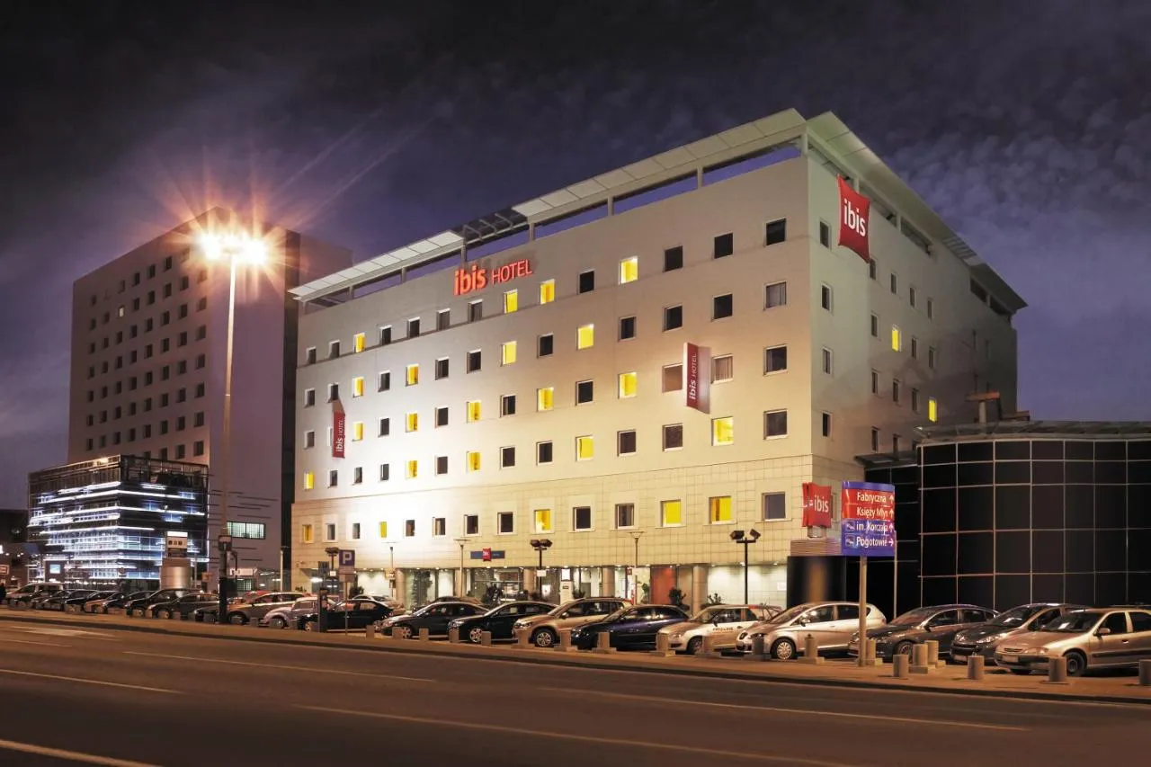 Building hotel Hotel ibis Lodz Centrum