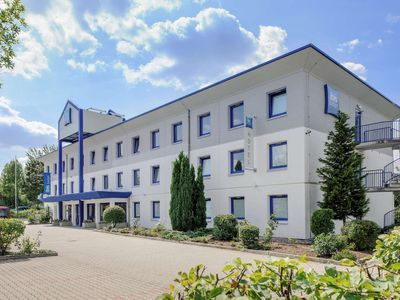 Building hotel ibis budget Erfurt Ost