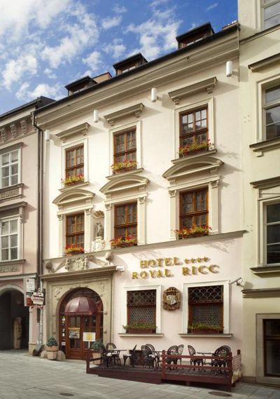 Building hotel Hotel Royal Ricc