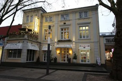 Gebäude von Hotel Zum Adler