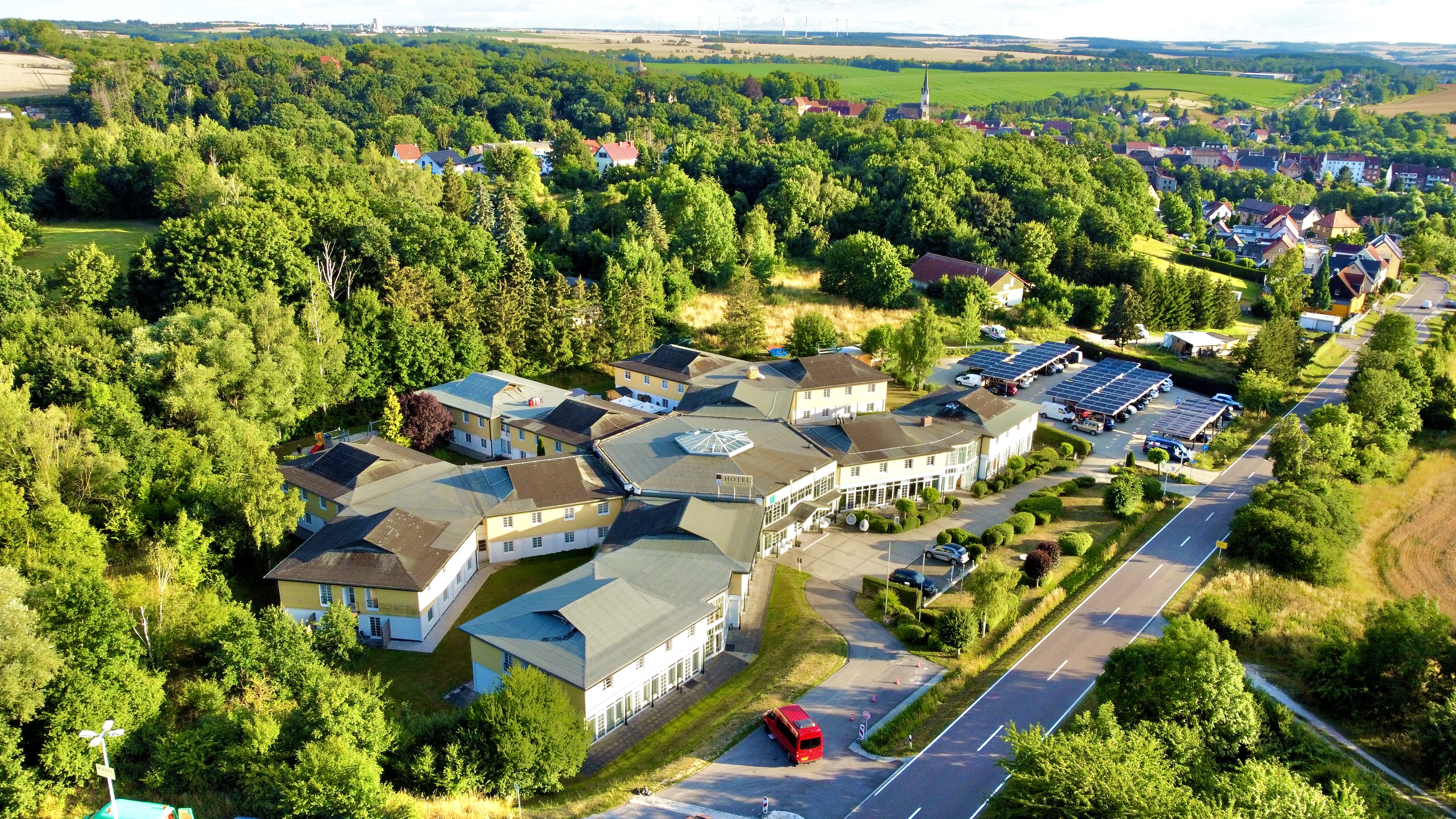 Building hotel Atrium Hotel Amadeus