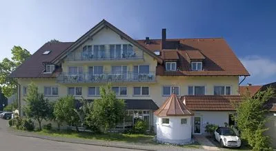 Building hotel Hotel Gierer