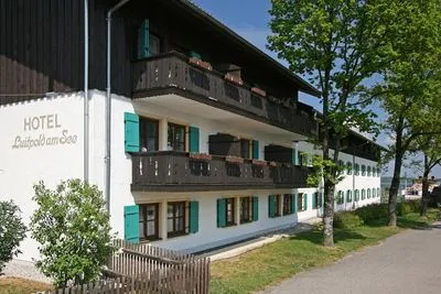 Gebäude von Hotel Luitpold am See 1&2