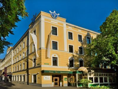 Building hotel Parkhotel Graz