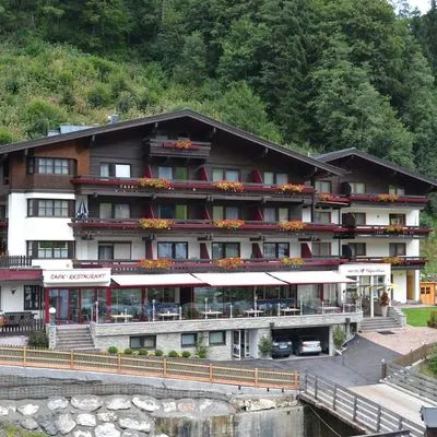 Building hotel Hotel Alpenblick