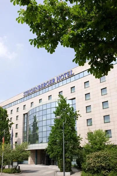 Gebäude von Steigenberger Hotel Dortmund