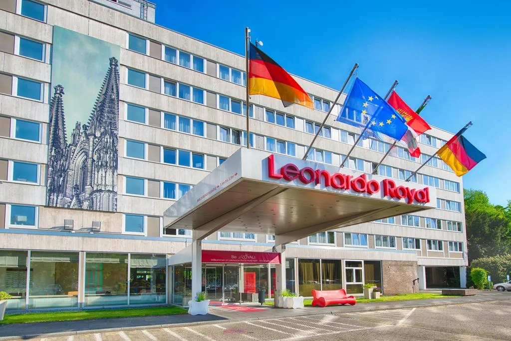 Building hotel Leonardo Royal Hotel Köln - Am Stadtwald