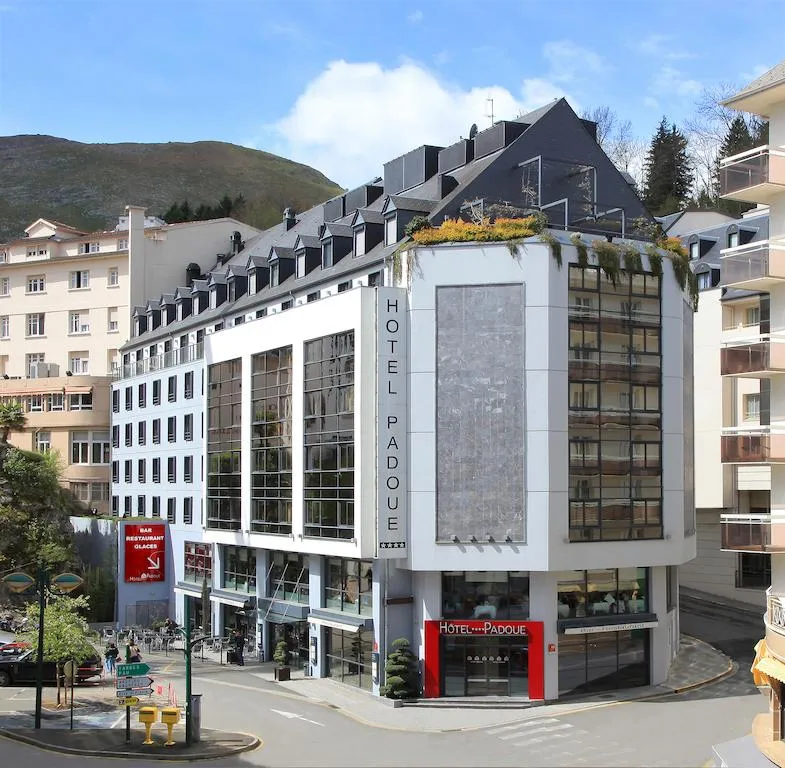 Building hotel Hôtel Padoue