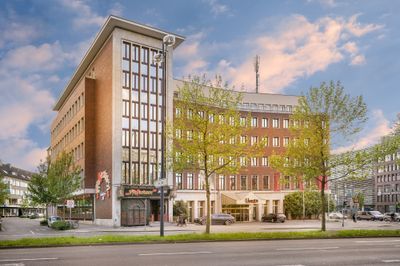 Building hotel Unique Dortmund Hauptbahnhof