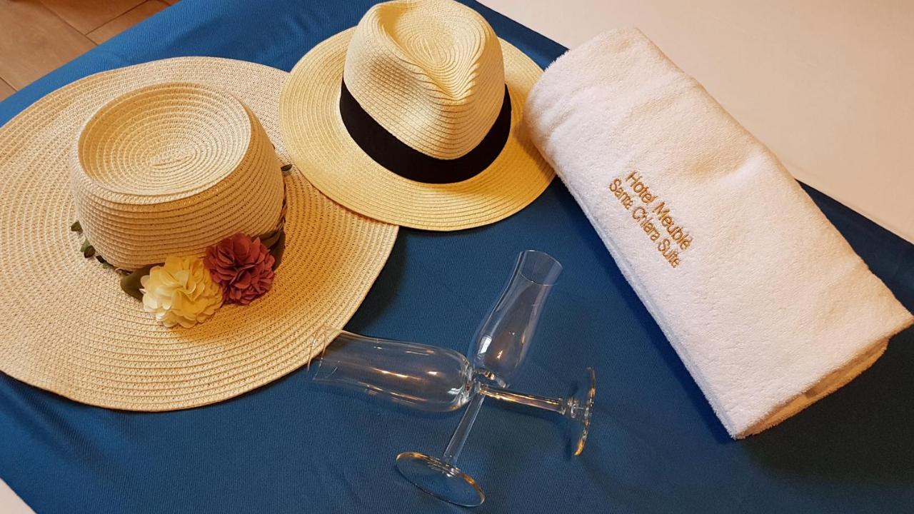 Building hotel Hotel Meublè Santa Chiara Suite