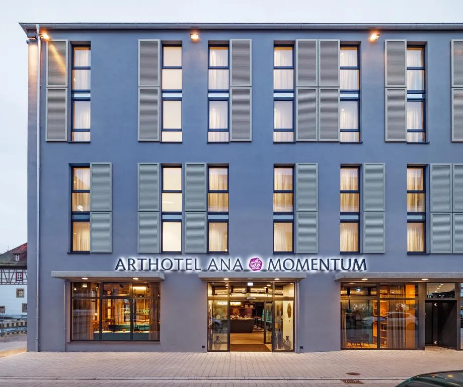 Building hotel Arthotel ANA Momentum