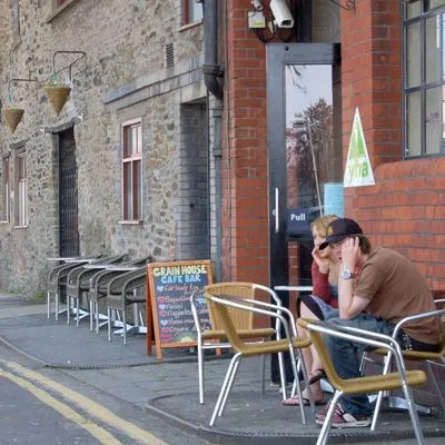 Building hotel YHA Bristol