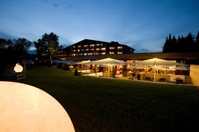 Building hotel Allgäuer Rosenalp