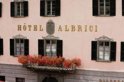 Gebäude von Hotel Albrici