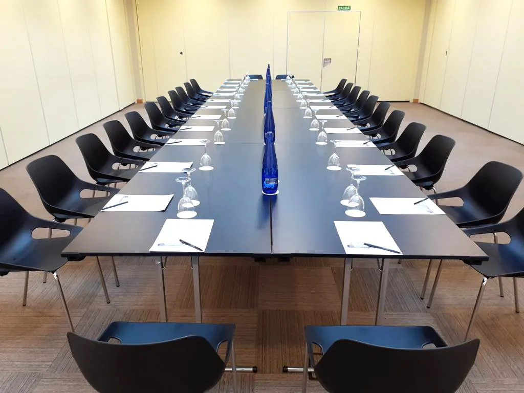 meeting_room