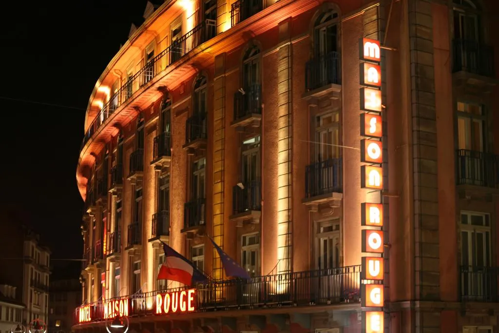Building hotel Maison Rouge Strasbourg Hotel & Spa