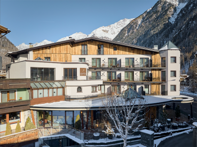 Building hotel Hotel Stefan
