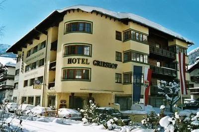 Building hotel Hotel Grieshof