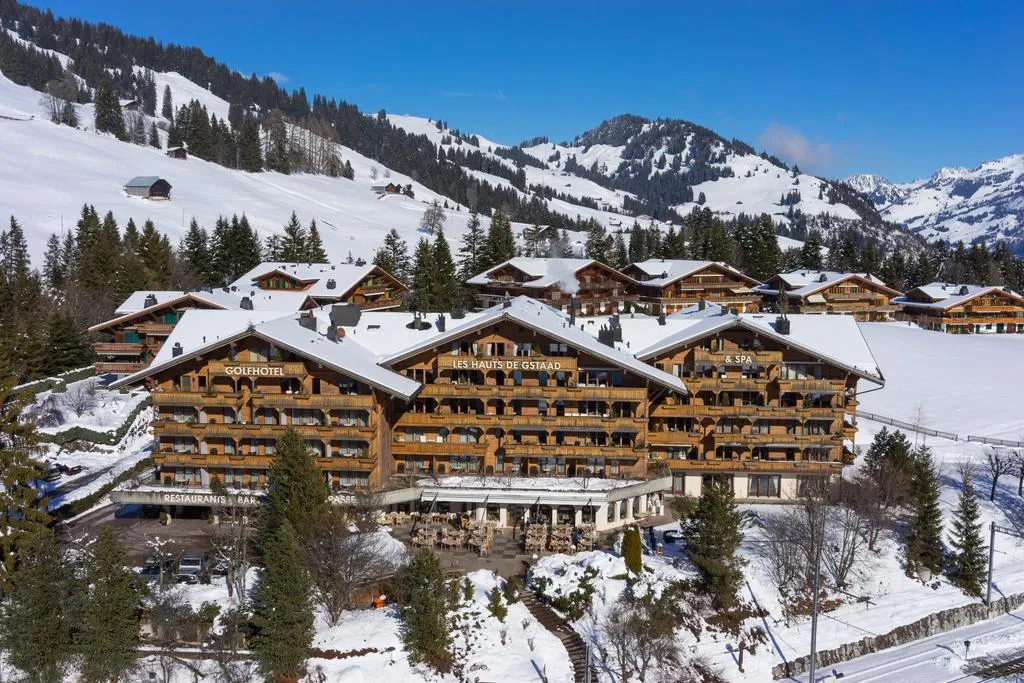 Building hotel Golfhotel Les Hauts de Gstaad