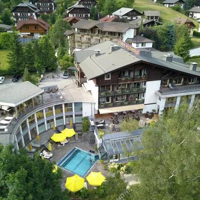 Building hotel Ortners Eschenhof - Alpine Slowness