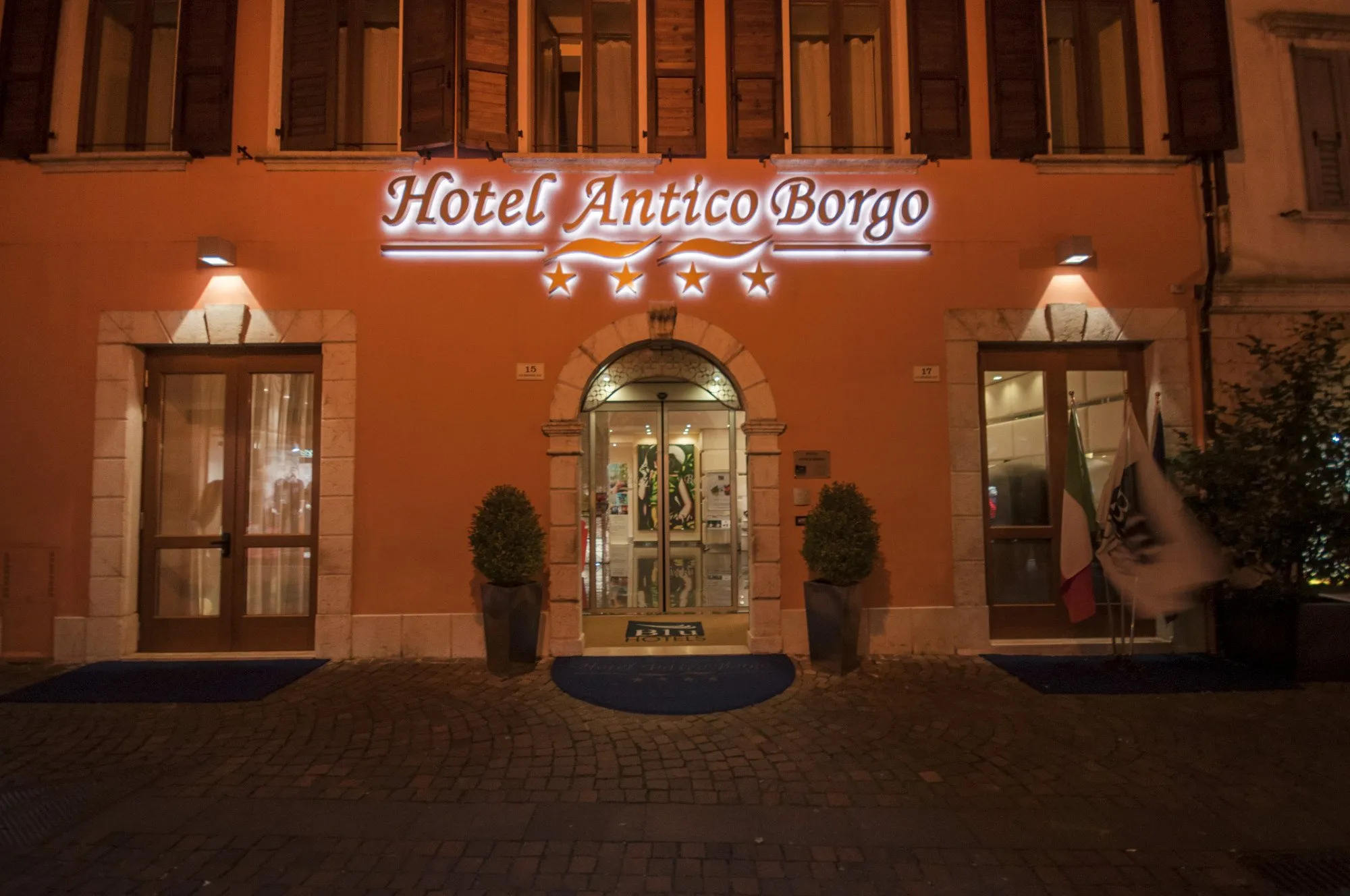 Building hotel Hotel Antico Borgo