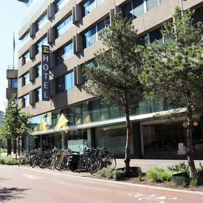Building hotel Crown Hotel Eindhoven Centre