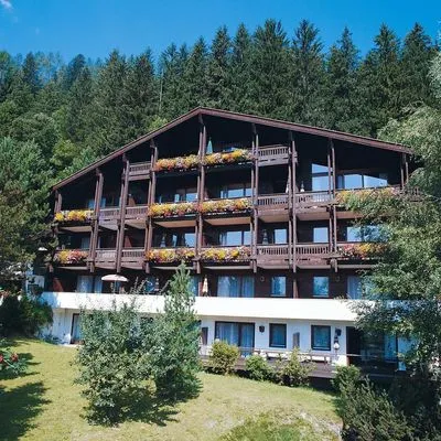 Building hotel Ferienhaus Schiwiese
