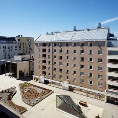 Building hotel Hostel Domus Academica