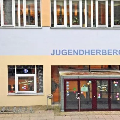 Building hotel DJH Jugendherberge Magdeburg