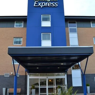 Holiday Inn Express Birmingham - Star City Galleriebild 0