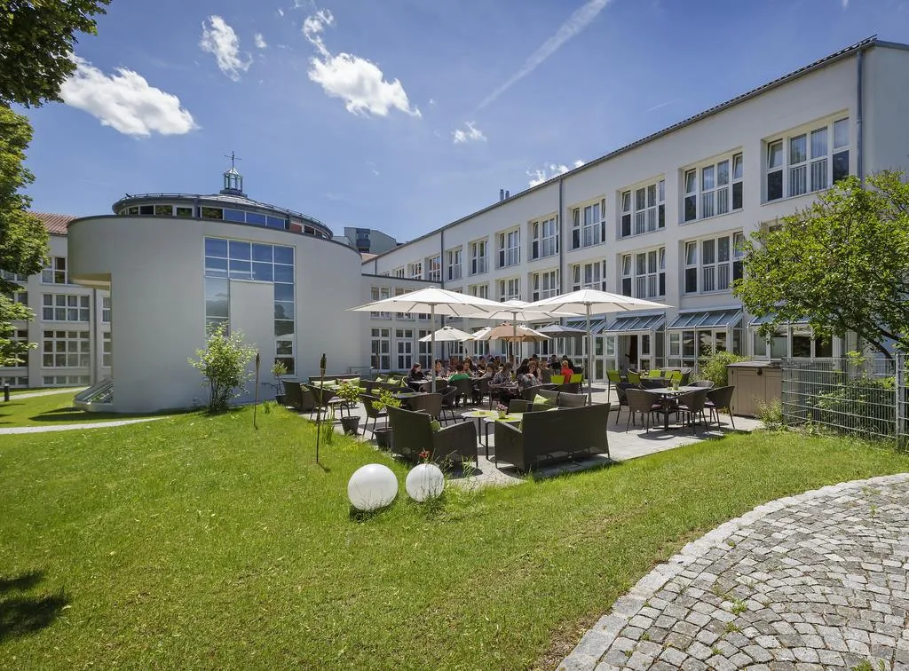 Building hotel Hotel St. Raphael im Allgäu