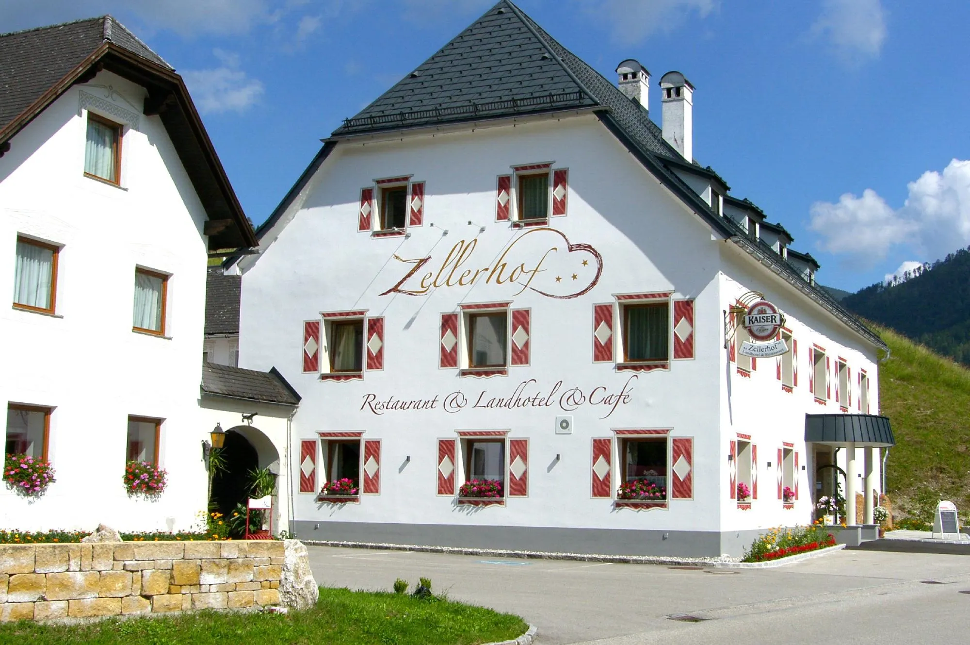 Building hotel Landhotel Restaurant Zellerhof