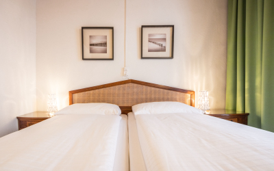 Building hotel Hotel Montana