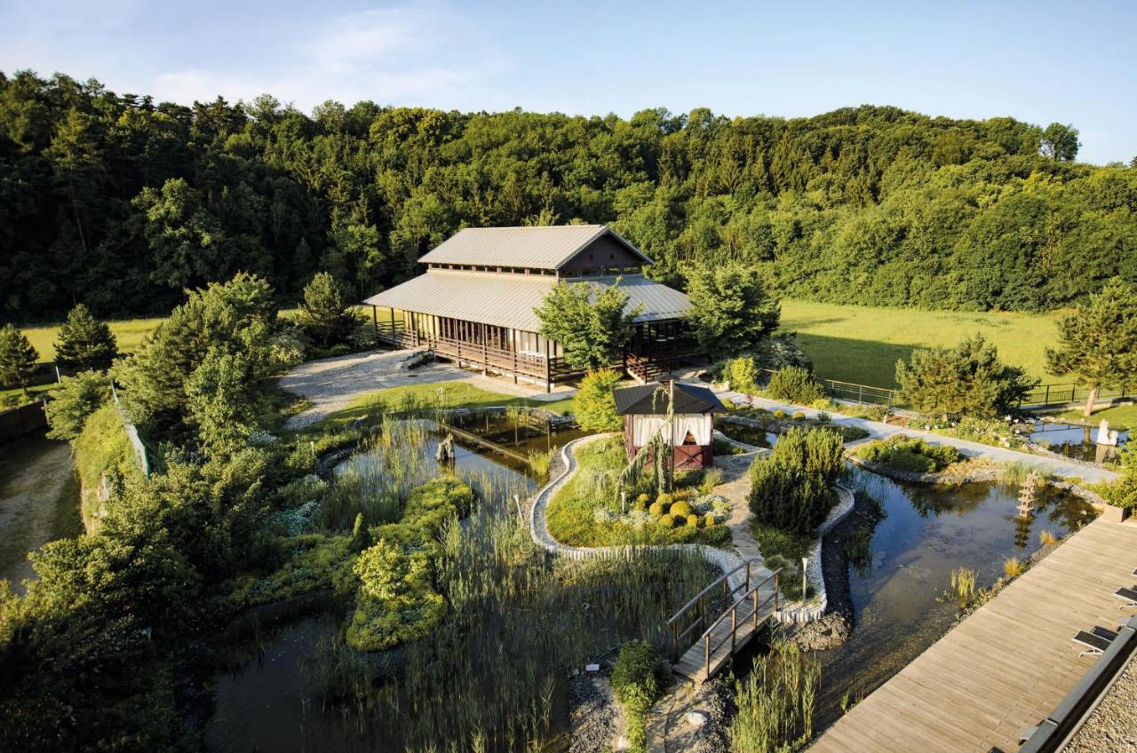 Building hotel Asia Resort Linsberg 