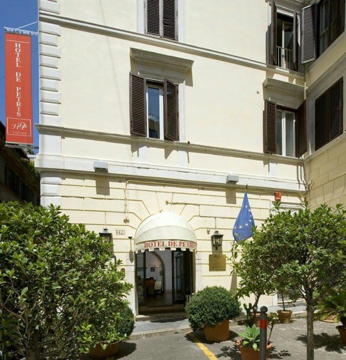 Hotel De Petris