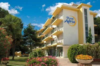 Building hotel Hotel Adria