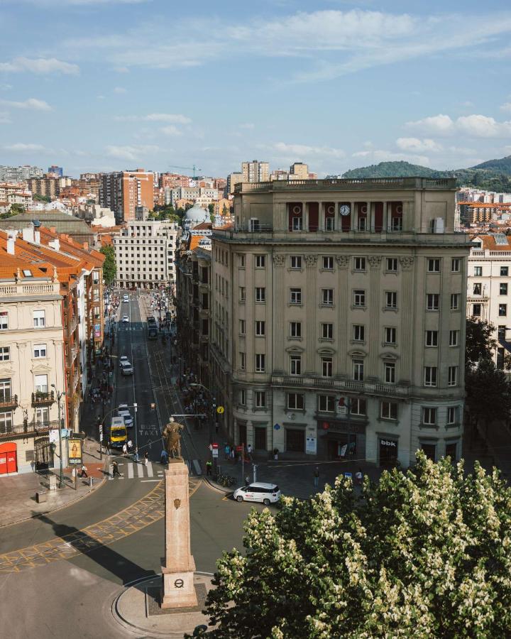 Building hotel Radisson Collection Bilbao