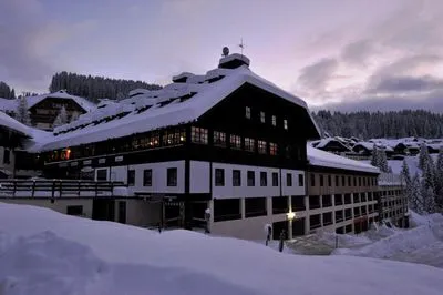 Gebäude von Alpenhotel Marcius