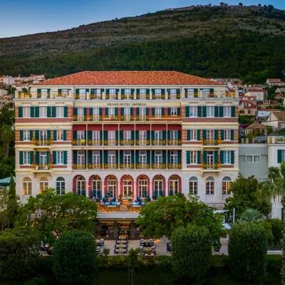 Building hotel Hilton Imperial Dubrovnik