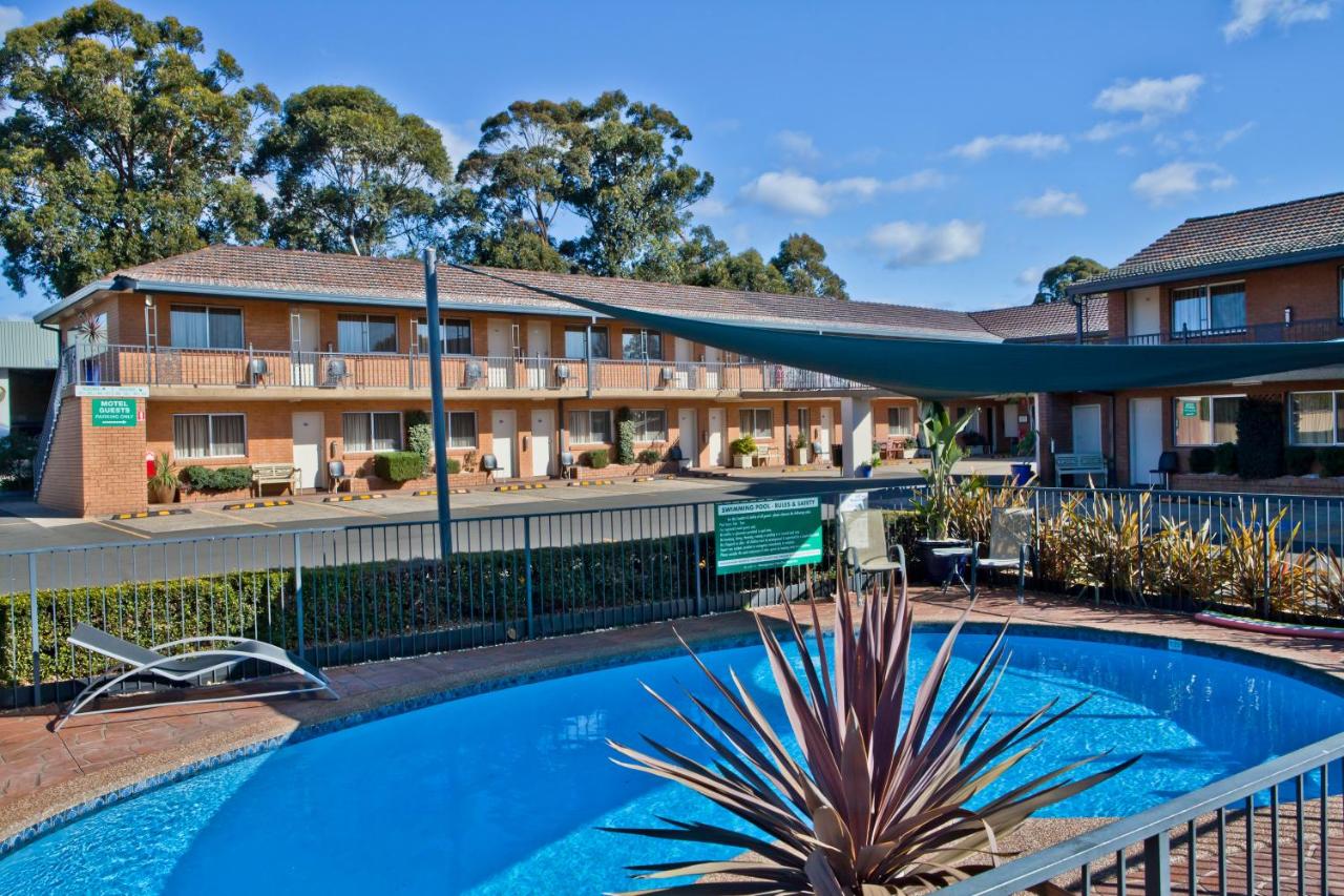 Building hotel Narellan Motor Inn