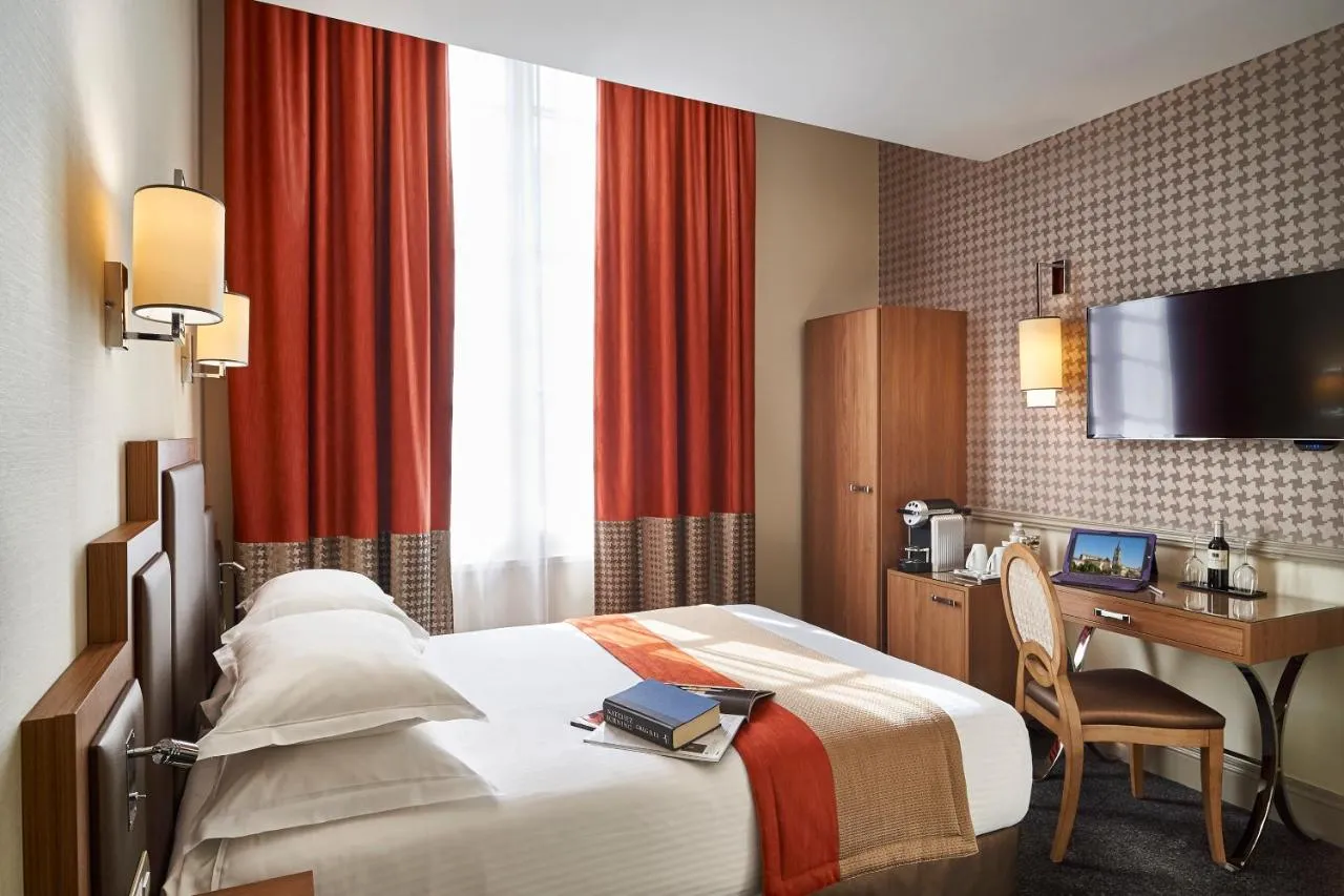 Building hotel Best Western Premier Bordeaux - Hotel Bayonne Etche-Ona