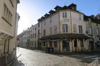 Building hotel Le Central - Boutique Hôtel