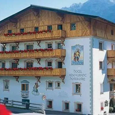 Building hotel Hotel Hoferwirt