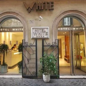 White Hotel Galleriebild 4