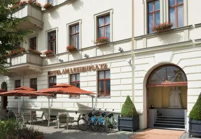 Building hotel Palais Am Luisenplatz