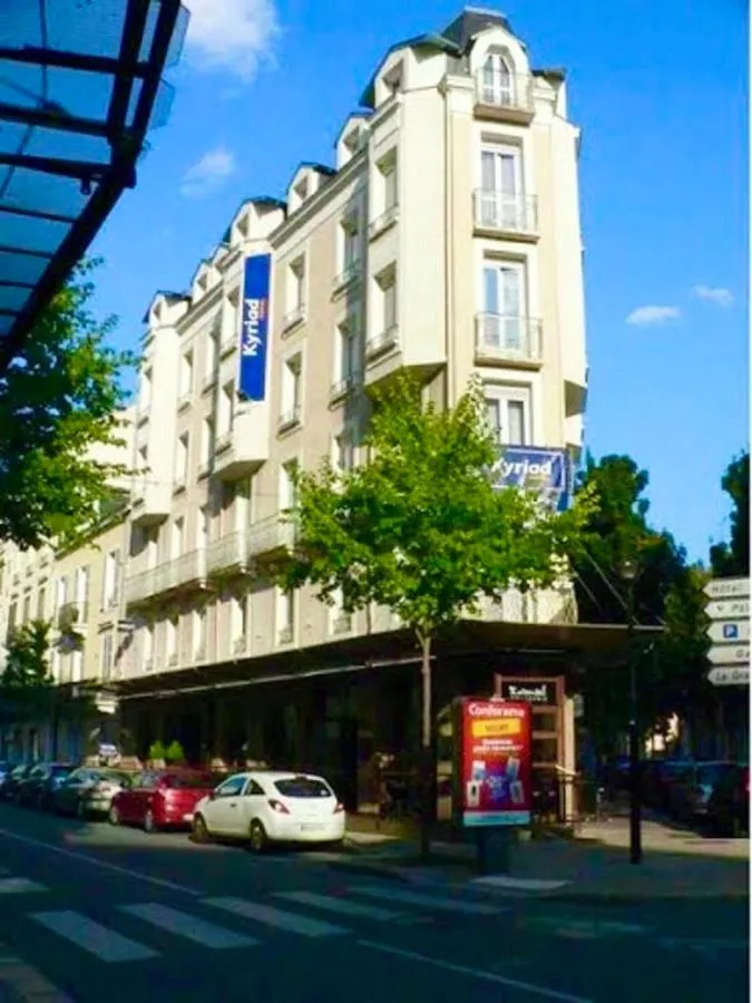 Building hotel Kyriad Vichy